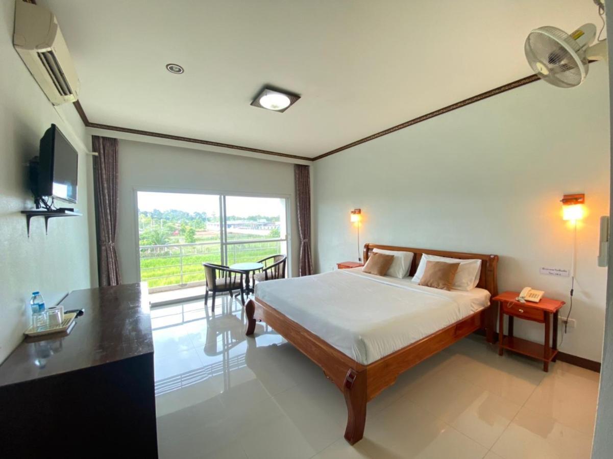 Mayuree Resort Udon Thani Exterior foto