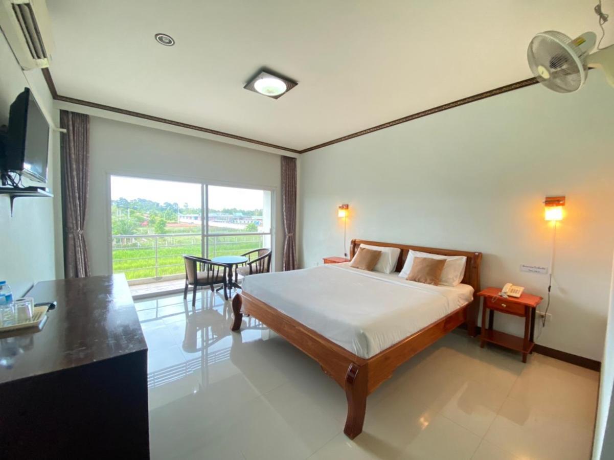 Mayuree Resort Udon Thani Exterior foto